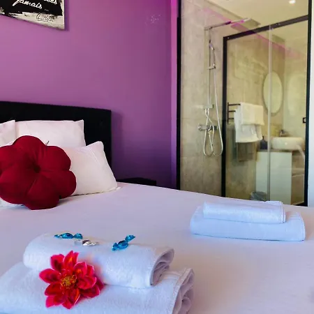 Camp Naturiste Vue Mer, Le Gilyves Cocooning *