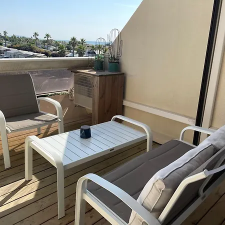 Camp Naturiste Vue Mer, Le Gilyves Cocooning