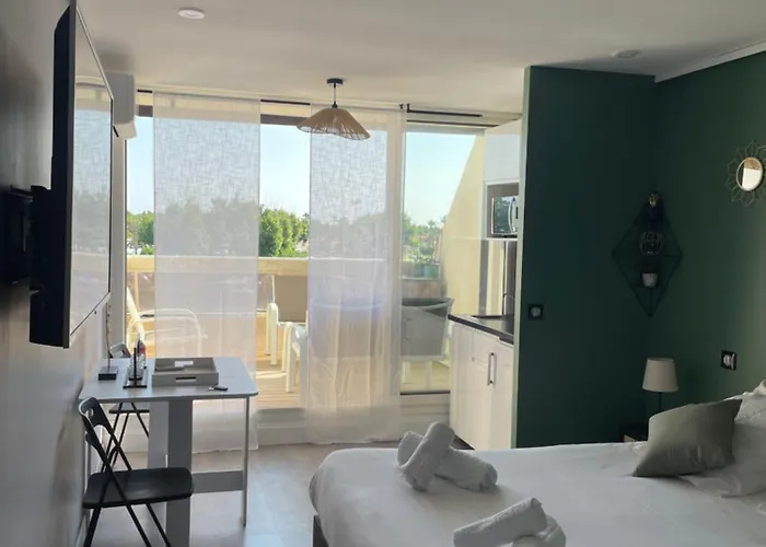 Camp Naturiste Vue Mer, Le Gilyves Cocooning アパート *